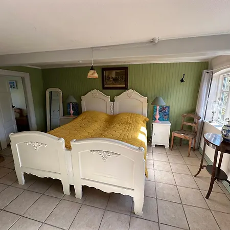 Cozy Older On Aero Holiday home *